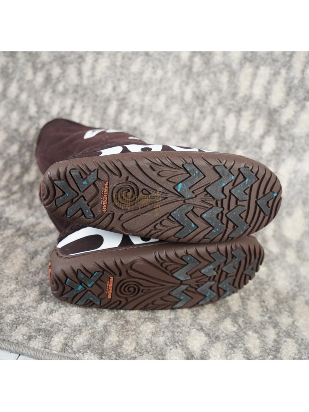 Manitobah Mukluks Corinne Hunt Tamara Suede Mukluks Size L8/M6 Brown NWOT $350 - Picture 9 of 15